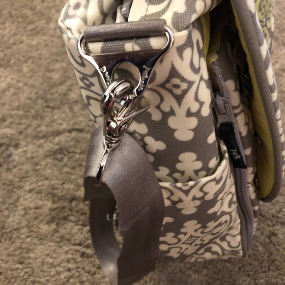 Petunia Pickle Bottom Diaper Bag EUC - Picture 4 of 11